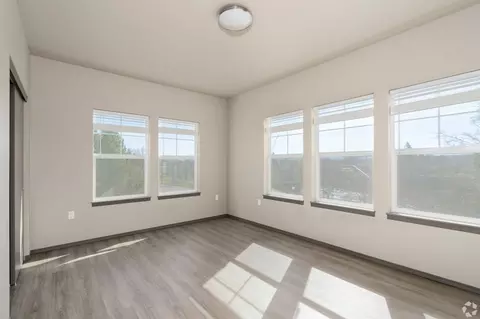 3024 E Jackson Ave, Spokane, WA 99207
