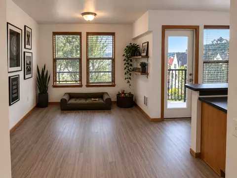 1016 N Garden St, Bellingham, WA 98225 photo 6