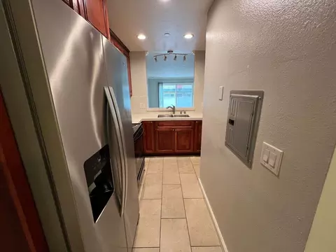 2081 Whitman Way, San Bruno, CA 94066