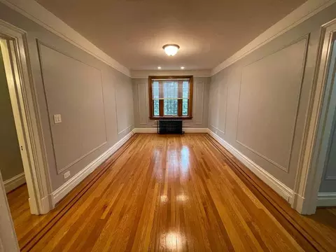47 S Lake Ave, Albany, NY 12203