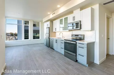 111 Parkway Pl, Vancouver, WA 98660