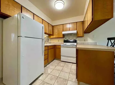 1802 NE Schuyler St, Portland, OR 97212