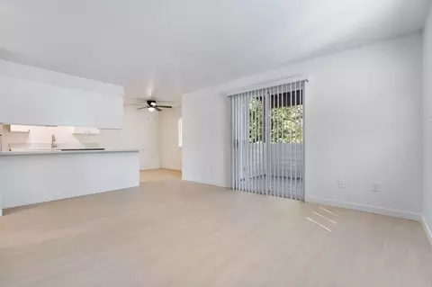 805 NE Kane Dr, Gresham, OR 97030 photo 37
