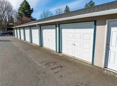 805 NE Kane Dr, Gresham, OR 97030 photo 27