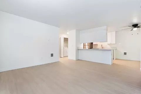 805 NE Kane Dr, Gresham, OR 97030 photo 38