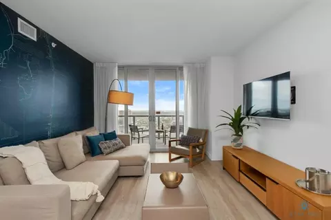 2602 E Hallandale Beach Blvd, Hallandale Beach, FL 33009