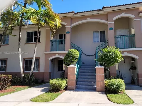 1301 SE 28th Ln, Homestead, FL 33035
