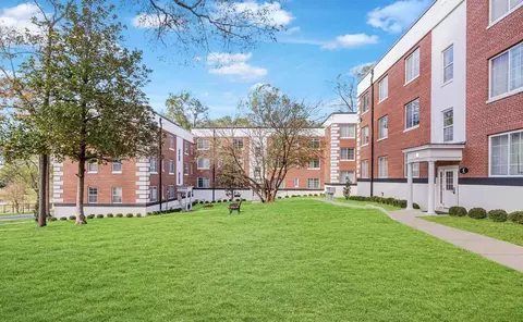 1500 Duke University Rd, Durham, NC 27701 photo 8