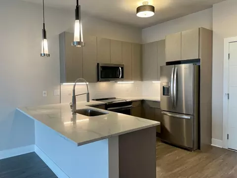 321 N Jefferson St, Milwaukee, WI 53202