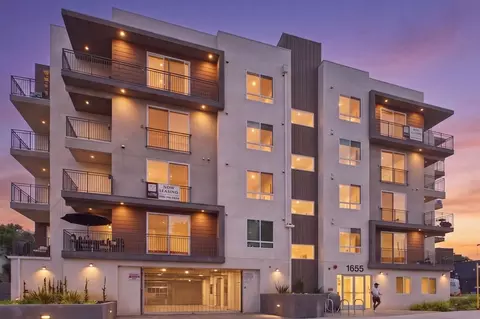 1655 Allesandro St, Los Angeles, CA 90026
