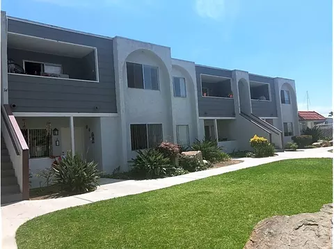 266 N El Camino Real, Oceanside, CA 92058