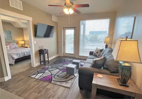 460 E 400 S, Salt Lake City, UT 84111