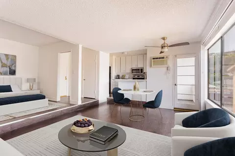 10913 Fruitland Dr, Los Angeles, CA 91604