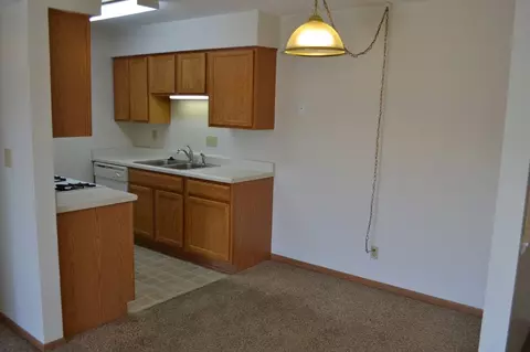 4915 Todd Dr, Ames, IA 50014