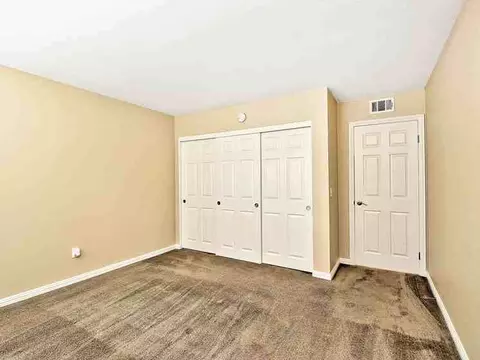1120 W Linden St, Riverside, CA 92507 photo 11