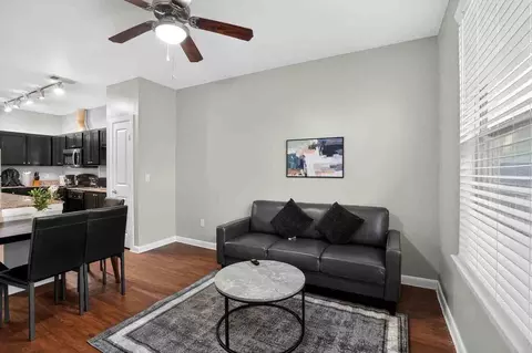 4417 S Lancaster Rd, Dallas, TX 75216