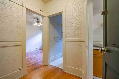768 Bellevue Ave E, Seattle, WA 98102