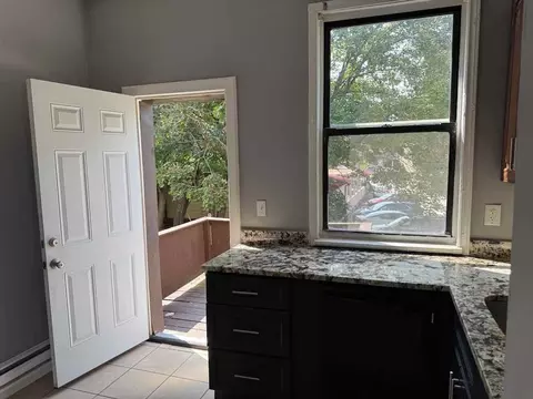 3021 Ashlyn St, Pittsburgh, PA 15204