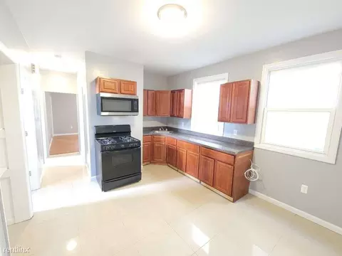 869 S 18th St, Newark, NJ 07108