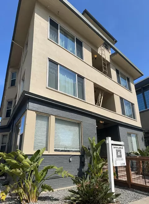 146 Grand Ave, Oakland, CA 94612