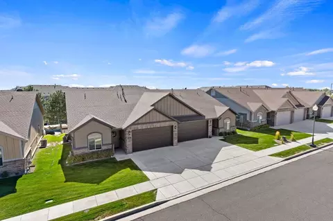 1025 University Park Blvd, Clearfield, UT 84015