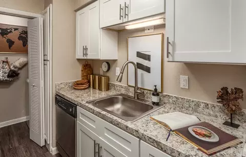 530 Fairwood Ave, Clearwater, FL 33759 photo 7