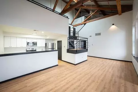 1200 N 11th St, Reading, PA 19604