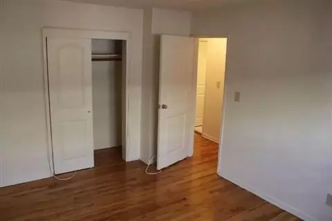 324 Leonia Ave, Bogota, NJ 07603 photo 3