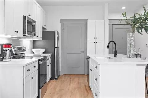 6020 Montgomery Rd, Cincinnati, OH 45213 photo 9