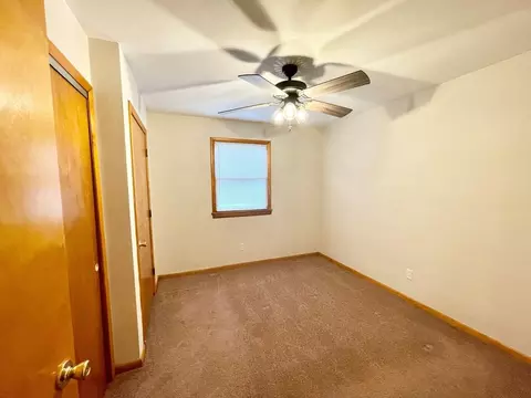 780 Oberlin Elyria Rd, Elyria, OH 44035 photo 3