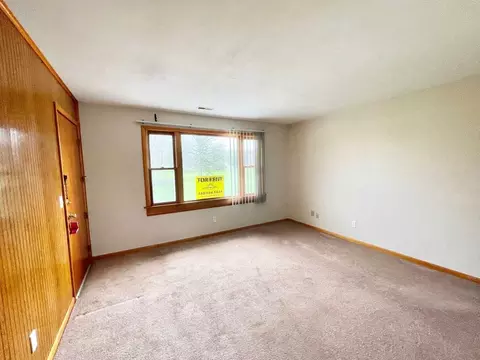780 Oberlin Elyria Rd, Elyria, OH 44035 photo 2