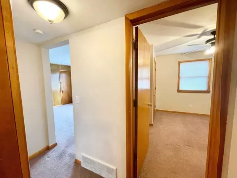 780 Oberlin Elyria Rd, Elyria, OH 44035 photo 10