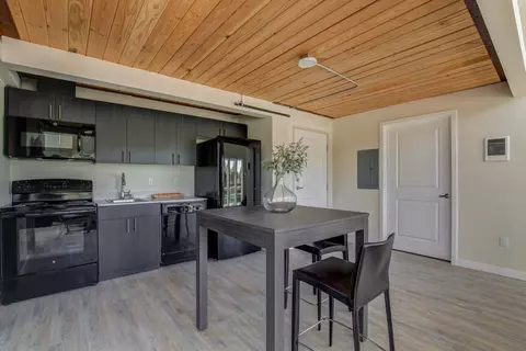 8500 20th Ave NE, Seattle, WA 98115 photo 39