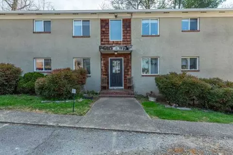 15 Arden Rd, Asheville, NC 28803