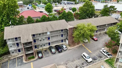 225 Keightley Dr, Little Rock, AR 72207