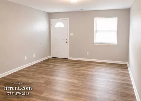 4100 Sail Ct, Chesapeake, VA 23321