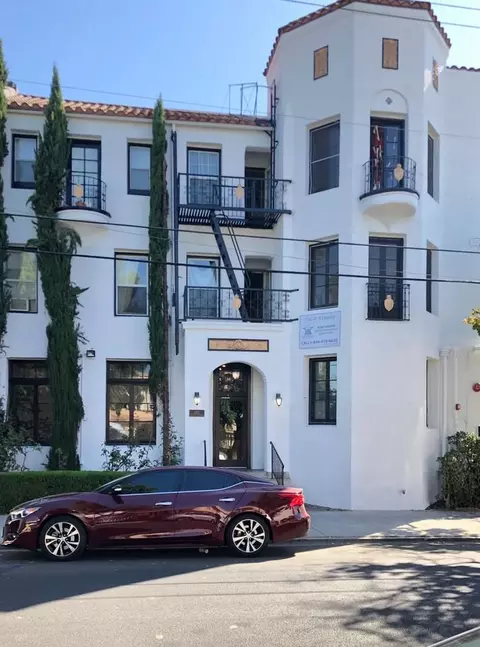 1412 N Kingsley Dr, Los Angeles, CA 90027