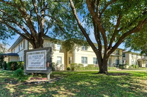4738 El Campo Ave, Fort Worth, TX 76107