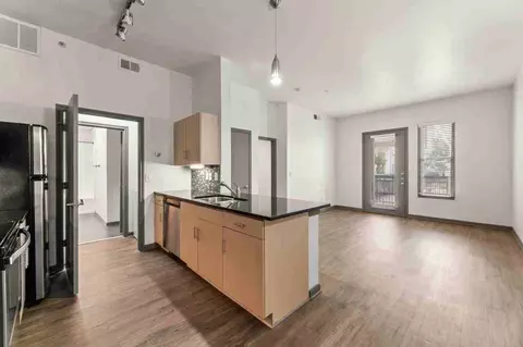 300 West Ave, Austin, TX 78701 photo 20