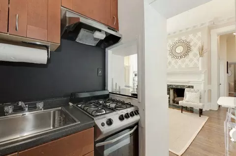1425 P St NW, Washington, DC 20005 photo 9