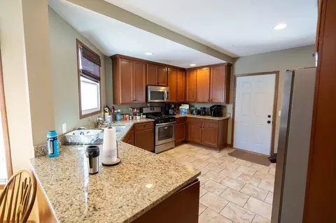 1101 22nd Ave SE, Minneapolis, MN 55414