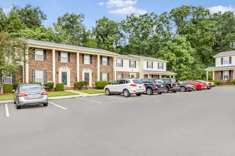 129 Tarrymore Ln SW, Concord, NC 28027 photo 3