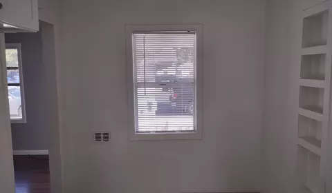 5100 Gordon Dr, Sacramento, CA 95824