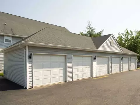 313 Avalon Cir, Smithtown, NY 11787 photo 31