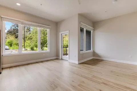 20711 SE Stark St, Gresham, OR 97030 photo 60