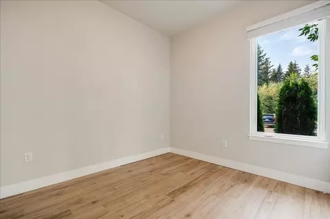 20711 SE Stark St, Gresham, OR 97030 photo 53