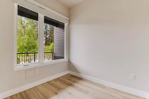 20711 SE Stark St, Gresham, OR 97030 photo 65