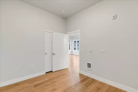 20711 SE Stark St, Gresham, OR 97030 photo 22