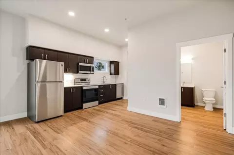 20711 SE Stark St, Gresham, OR 97030 photo 7
