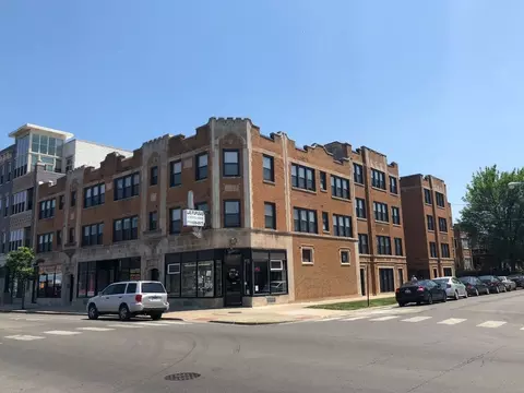 3119 W Lawrence Ave, Chicago, IL 60625